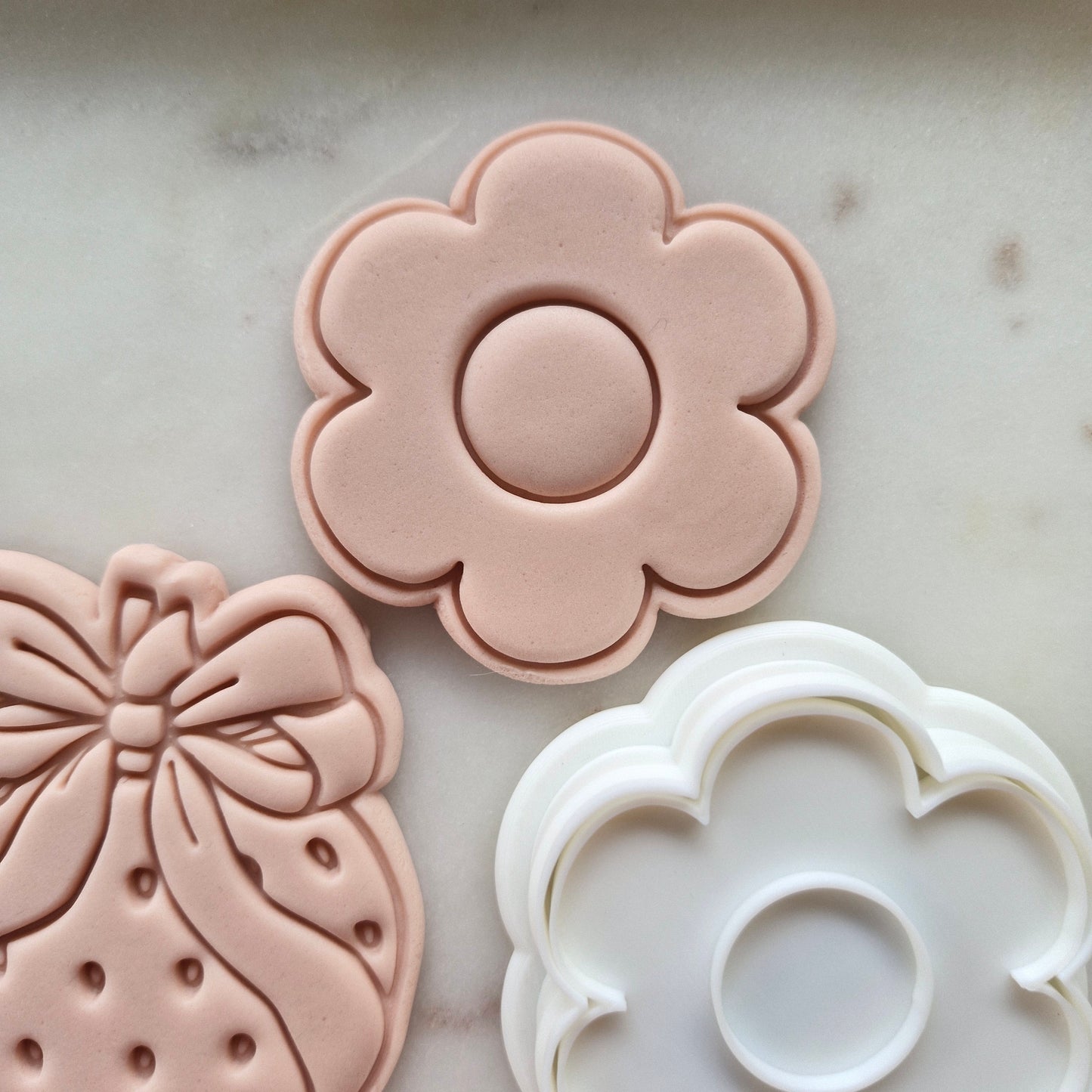 Daisy Cookie Cutter and Stamp
