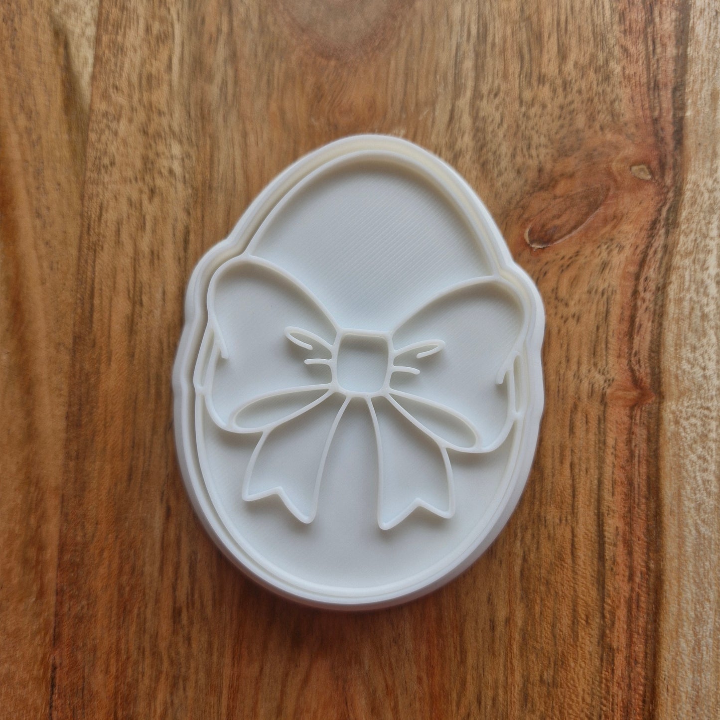 Easter Egg Front Bow Cookie Cutter and Stamp