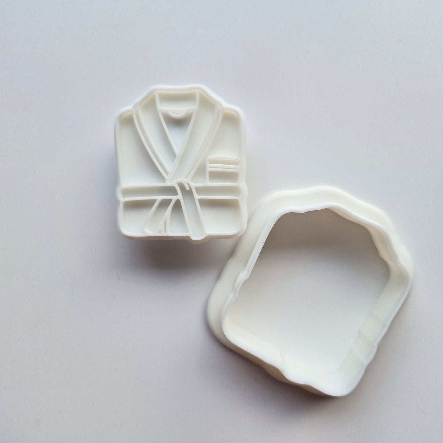 Robe Cake Pop Mould with Cookie Cutter and Stamp