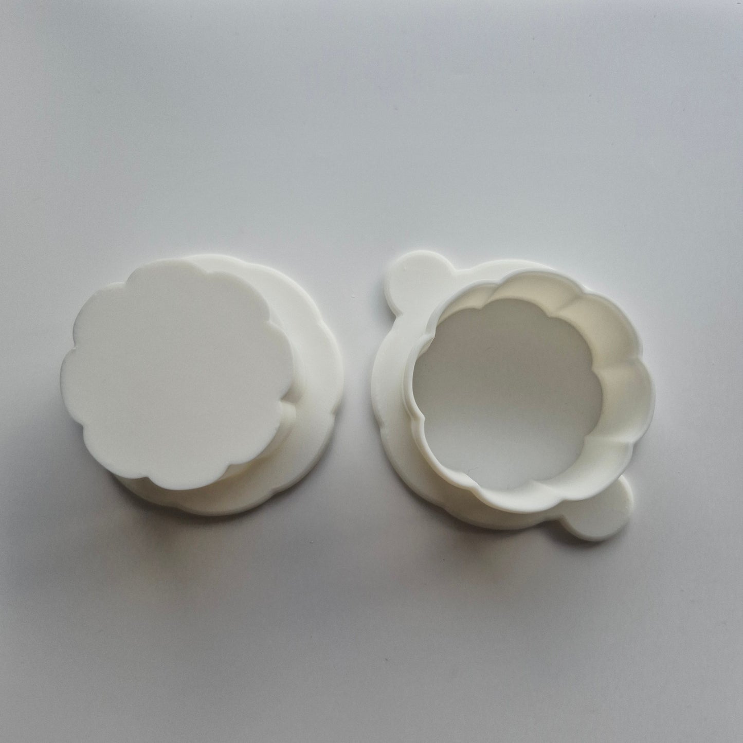 Daisy Cake Pop Mould with Mini Cookie Cutter and and Stamp