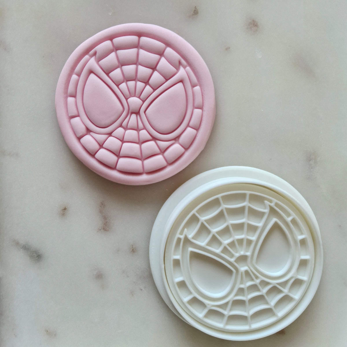 Spider Head Circle Cookie Cutter and Stamp zoomed out