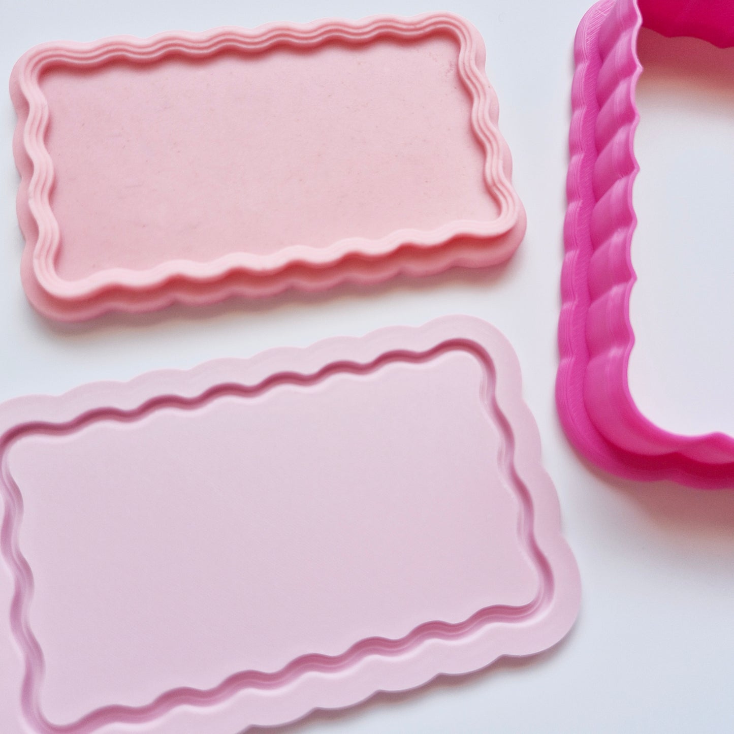 Wavy Rectangle Frame Cookie Cutter and Deboss Stamp side view