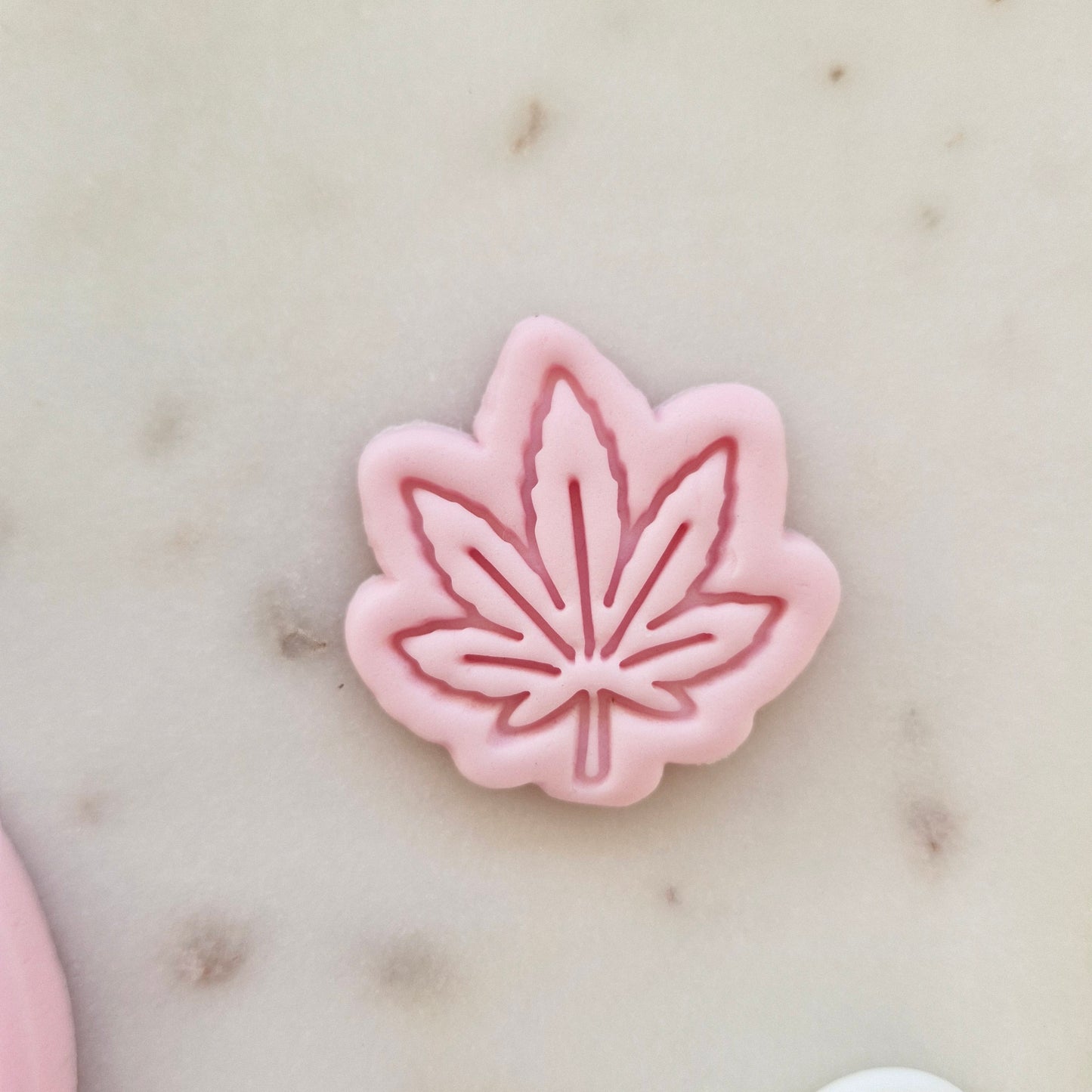 420 Leaf Cookie Cutter and Stamp zoomed in