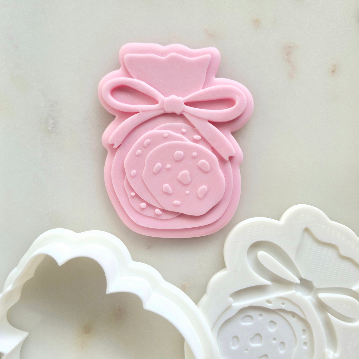 Cookies in a Bag Cookie Cutter and Deboss Stamp zoomed out