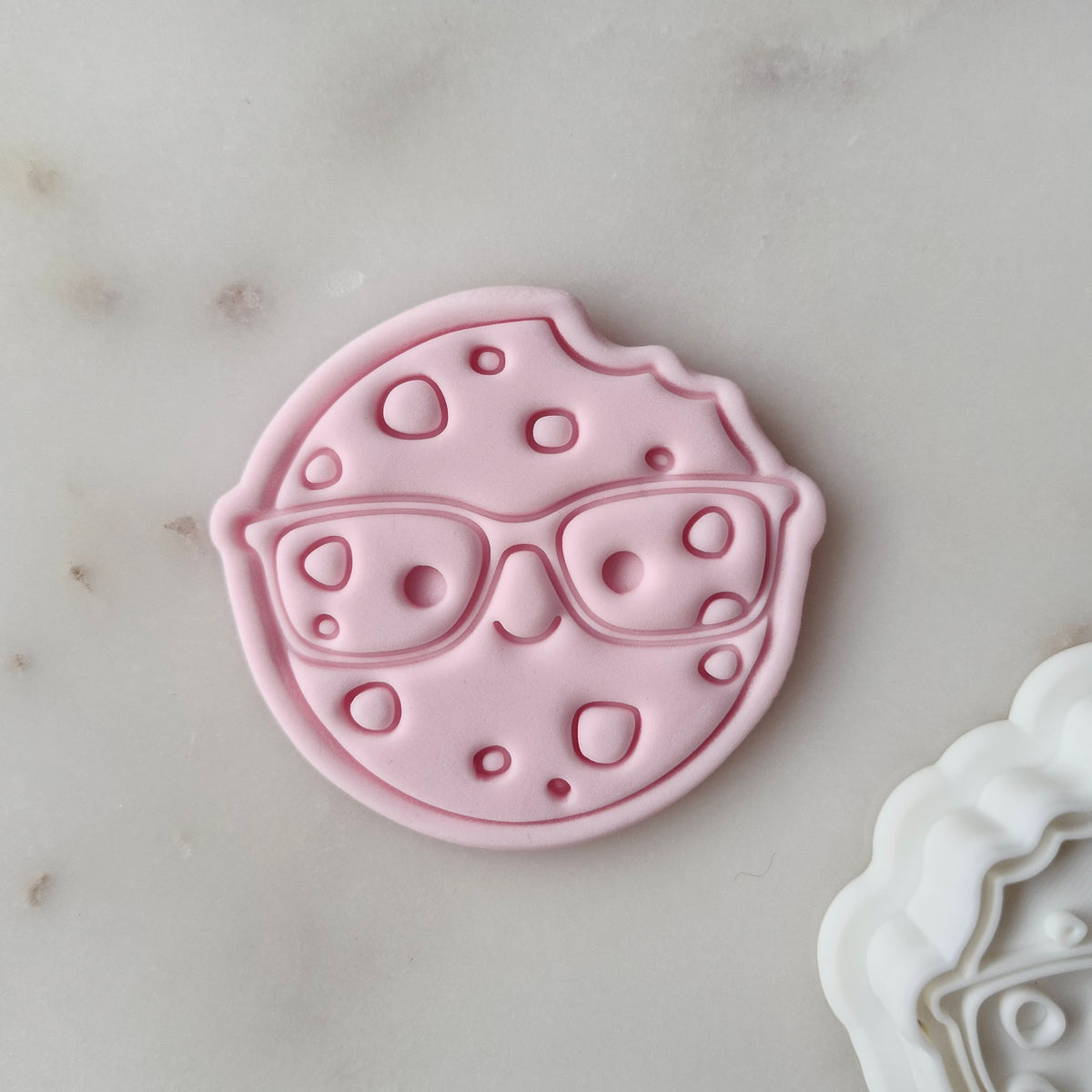 Thank You for Making Me One Smart Cookie Set VS1 Cookie Cutter and Stamp cookie