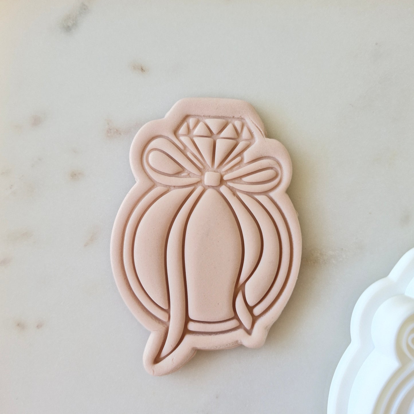 She's Tying the Knot Set Cookie Cutter and Stamp ring with bow
