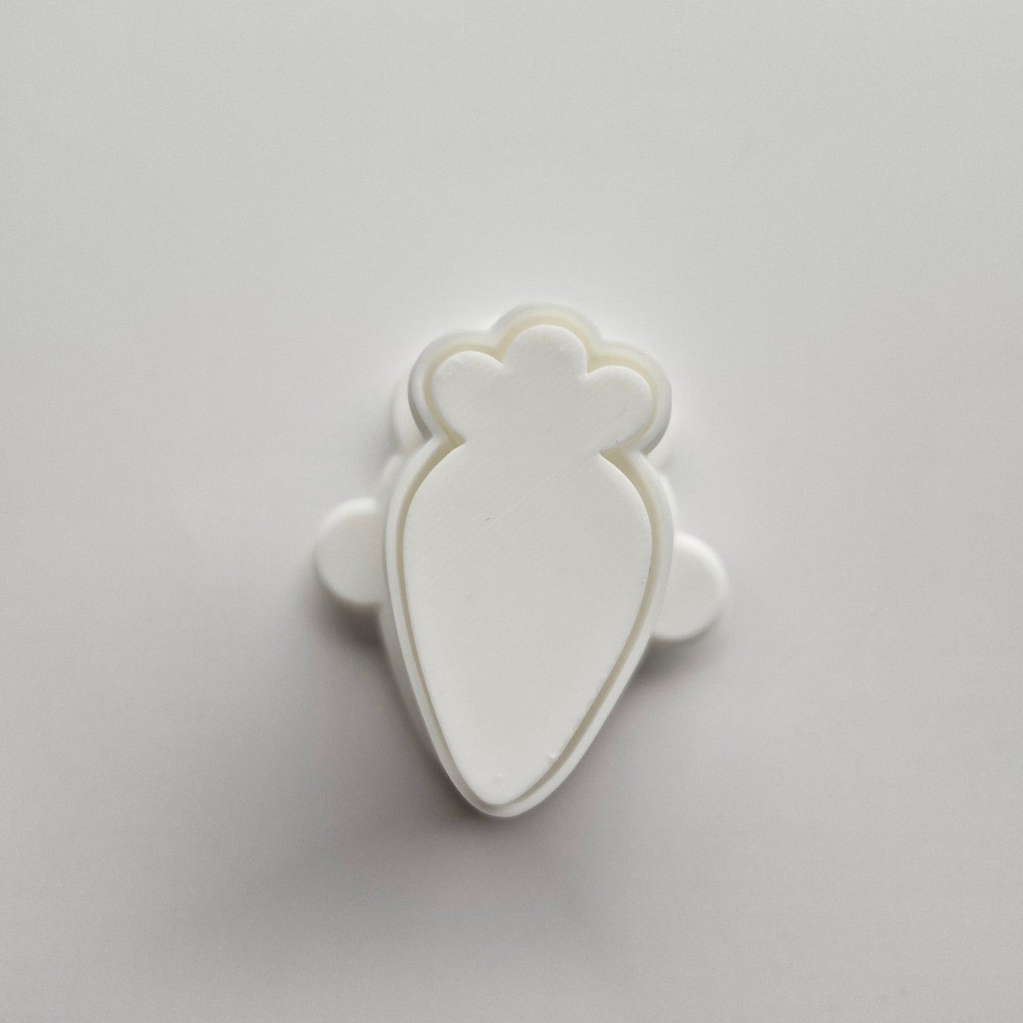 Carrot Cake Pop Mould carrot on white background
