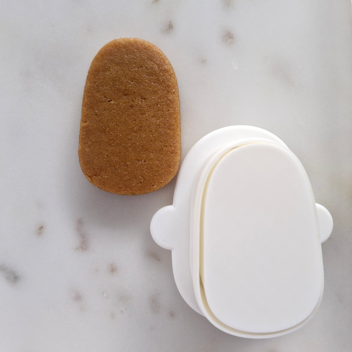 Cakesicle Cutter and Cake Pop Mould Set Tray Available) zoomed in