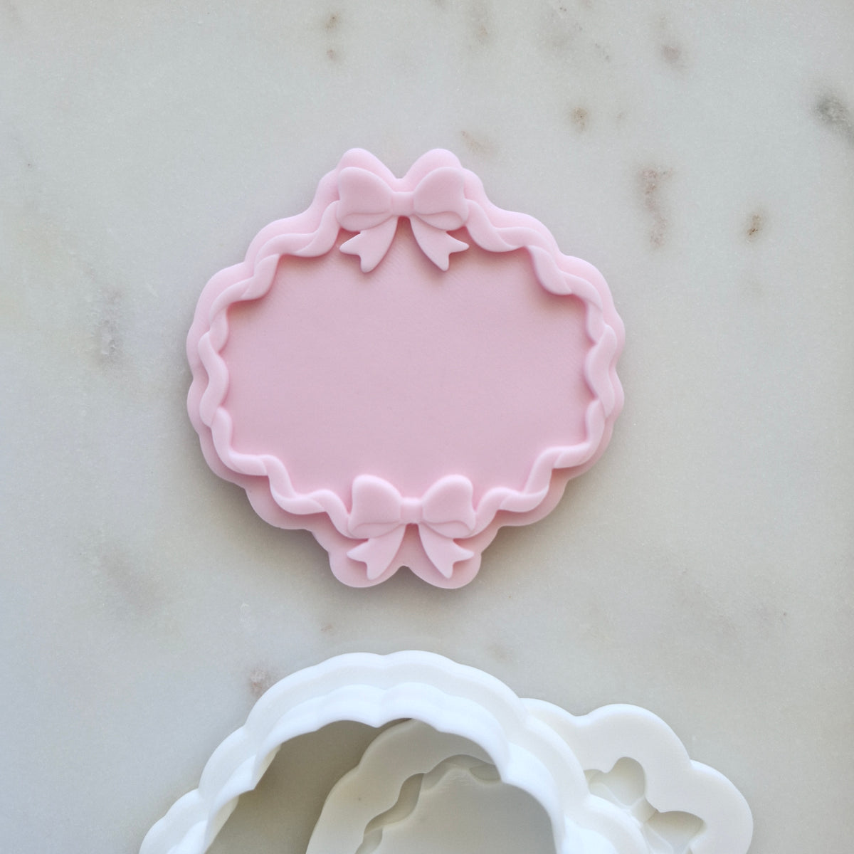 Bow Plaque Cookie Cutter and Deboss Stamp