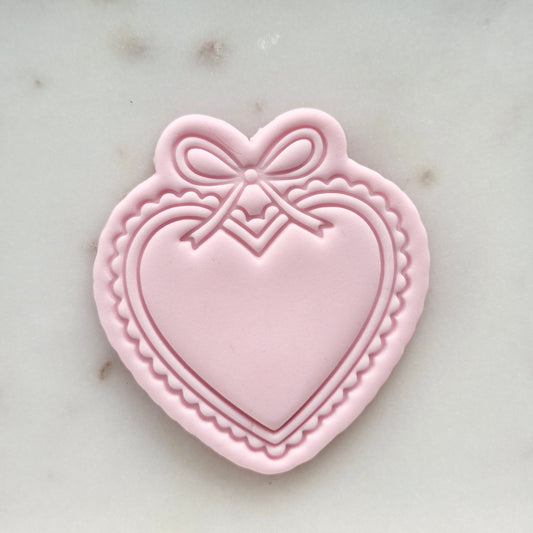 Heart Frame with Bow Cookie Cutter and Stamp zoomed in