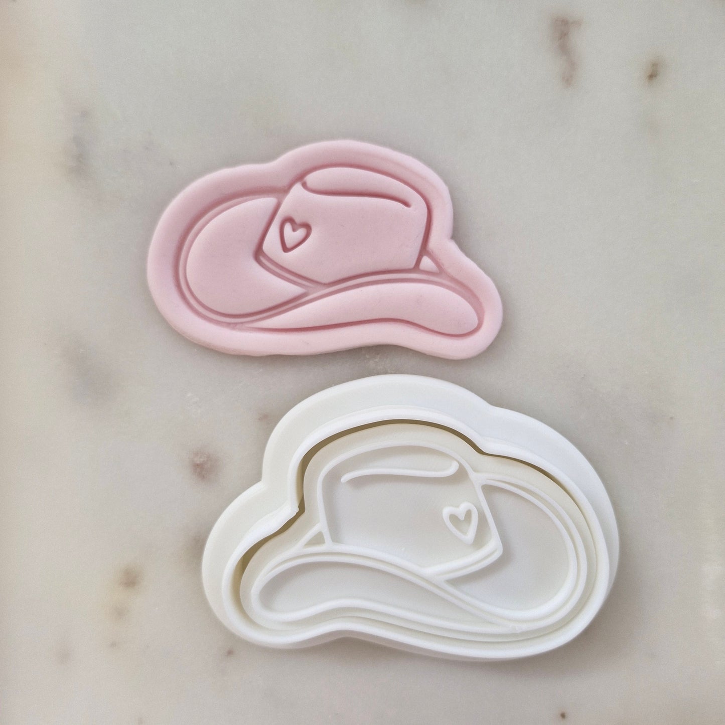 Cowgirl Hat with Heart Cookie Cutter and Stamp zoomed out
