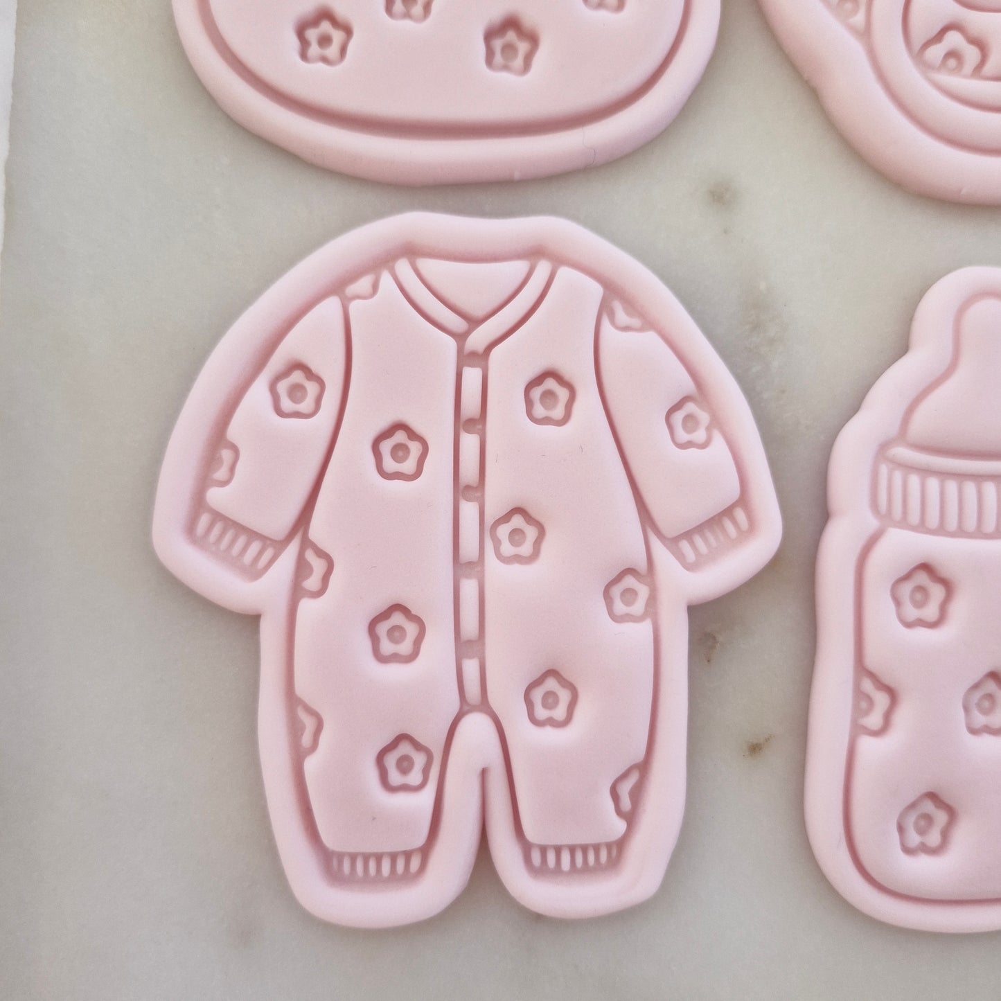 Daisy Baby Set Cookie Cutter and Stamp onesie Daisy Baby Onesie Cookie Cutter and Stamp