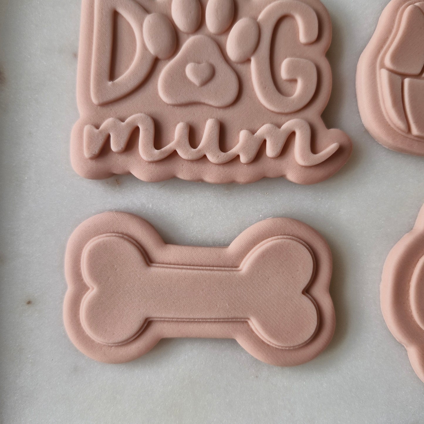 Dog Mum Cookie Cutter and Stamp Set