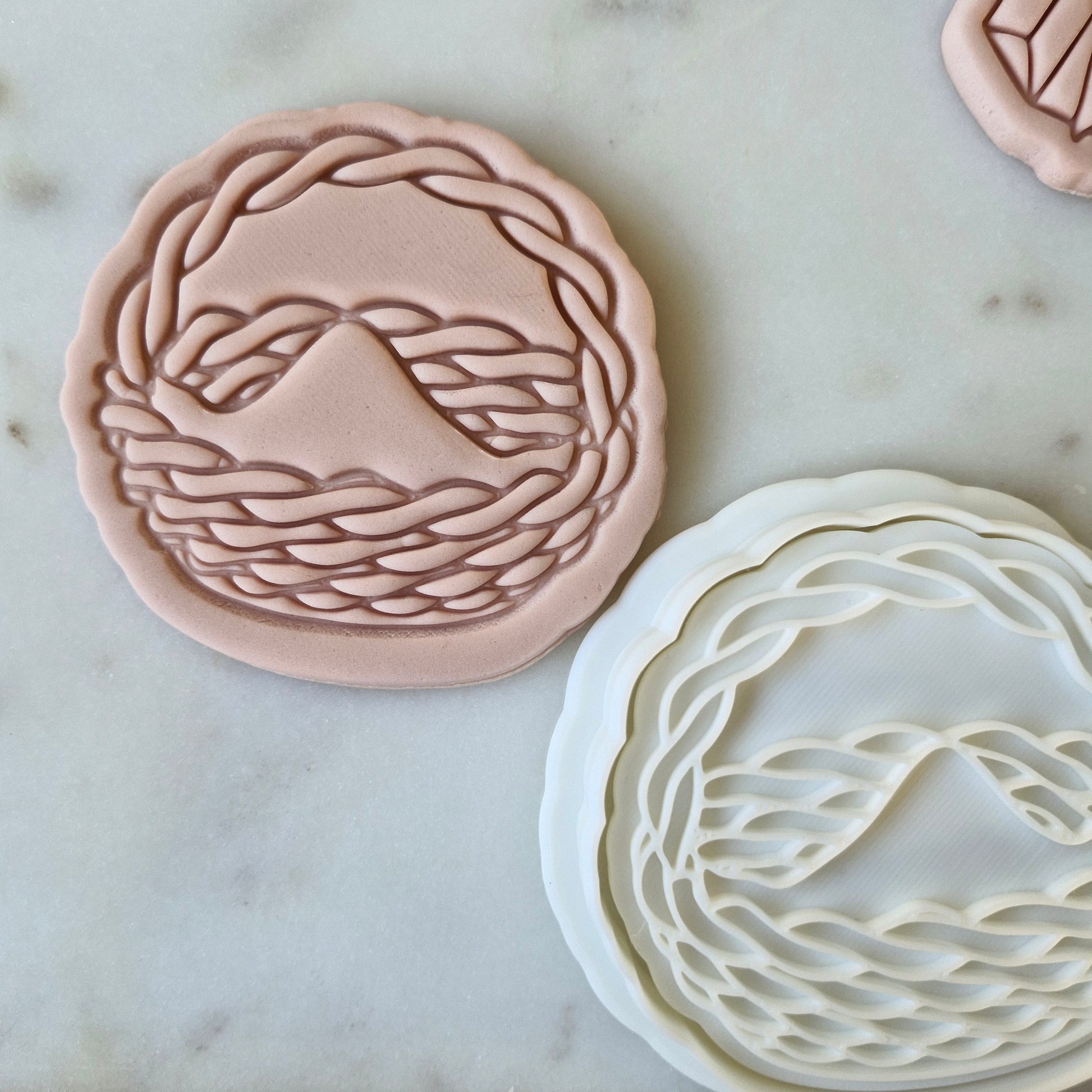 Picnic Basket Cookie Cutter and Stamp zoomed out