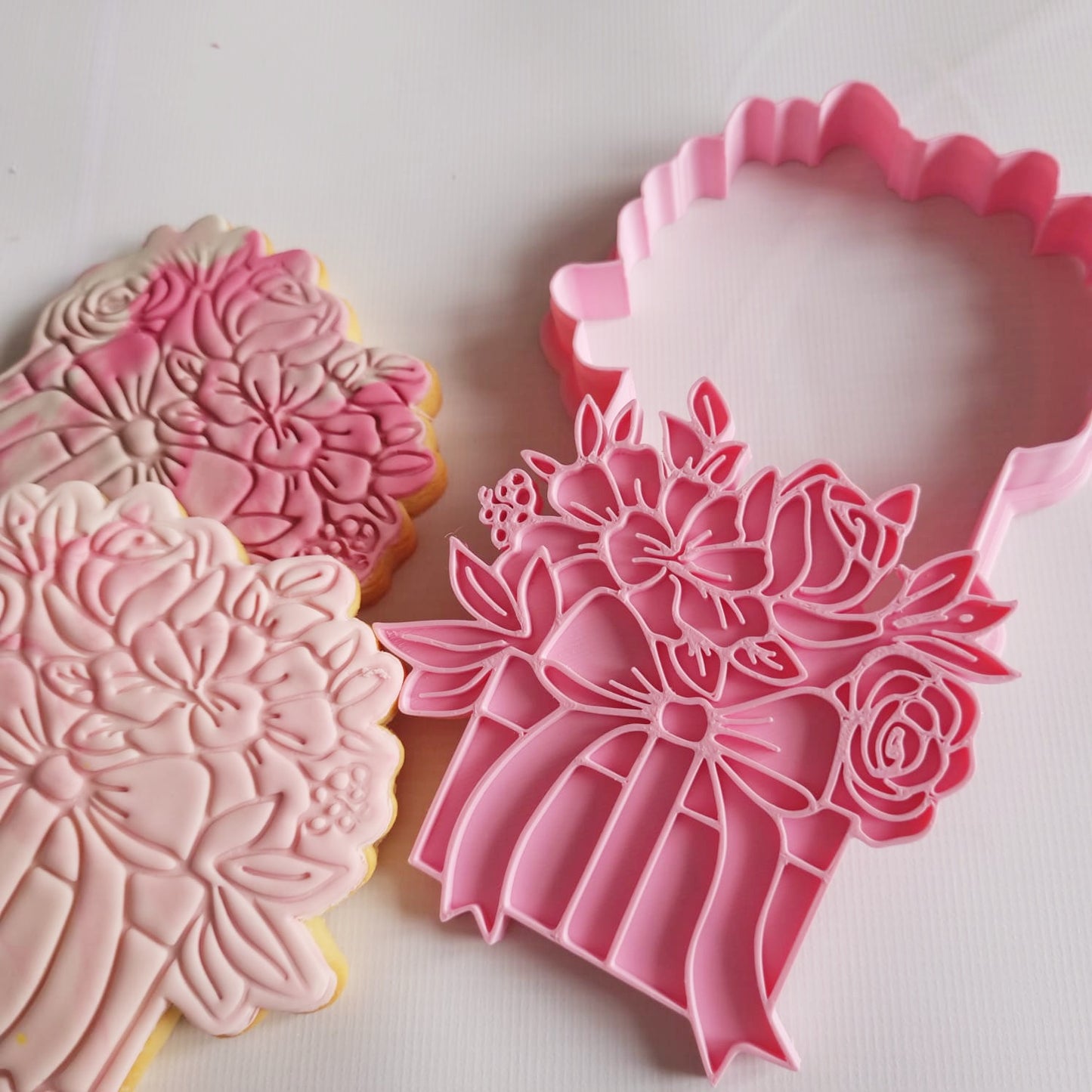 sugar cookie and cookie cutter with stamp pf floral gift box with ribbon Floral Gift Box Cookie Cutter and Stamp