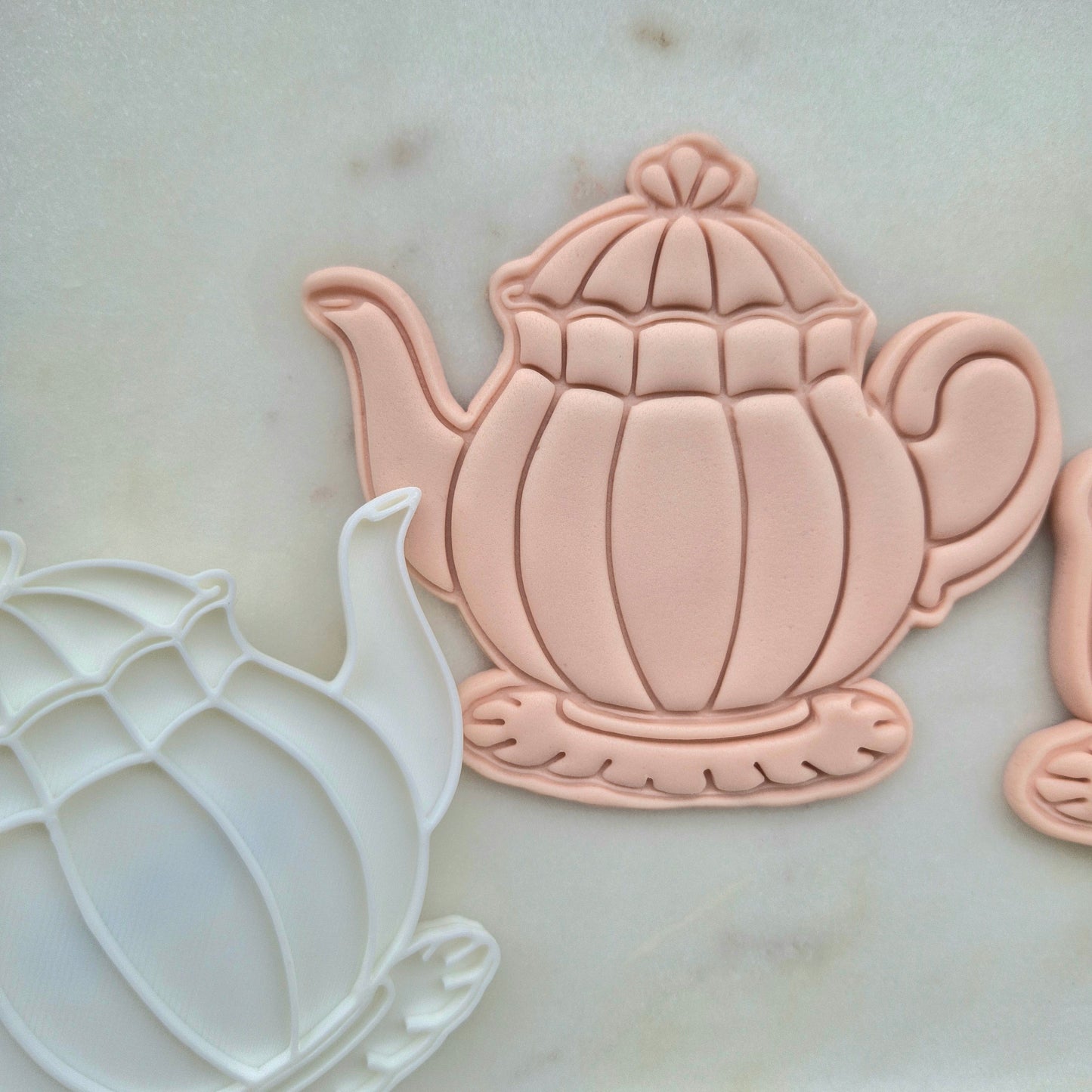 Teapot Cookie Cutter and Stamp zoomed out 