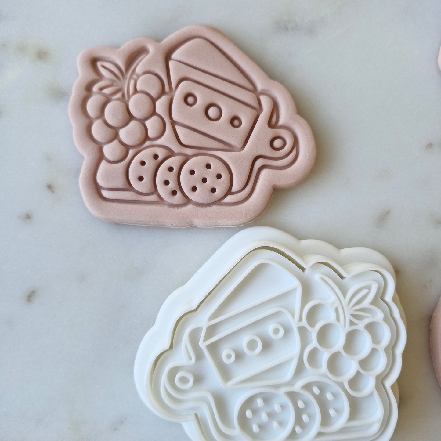 Picnic Platter Cookie Cutter and Stamp zoomed out