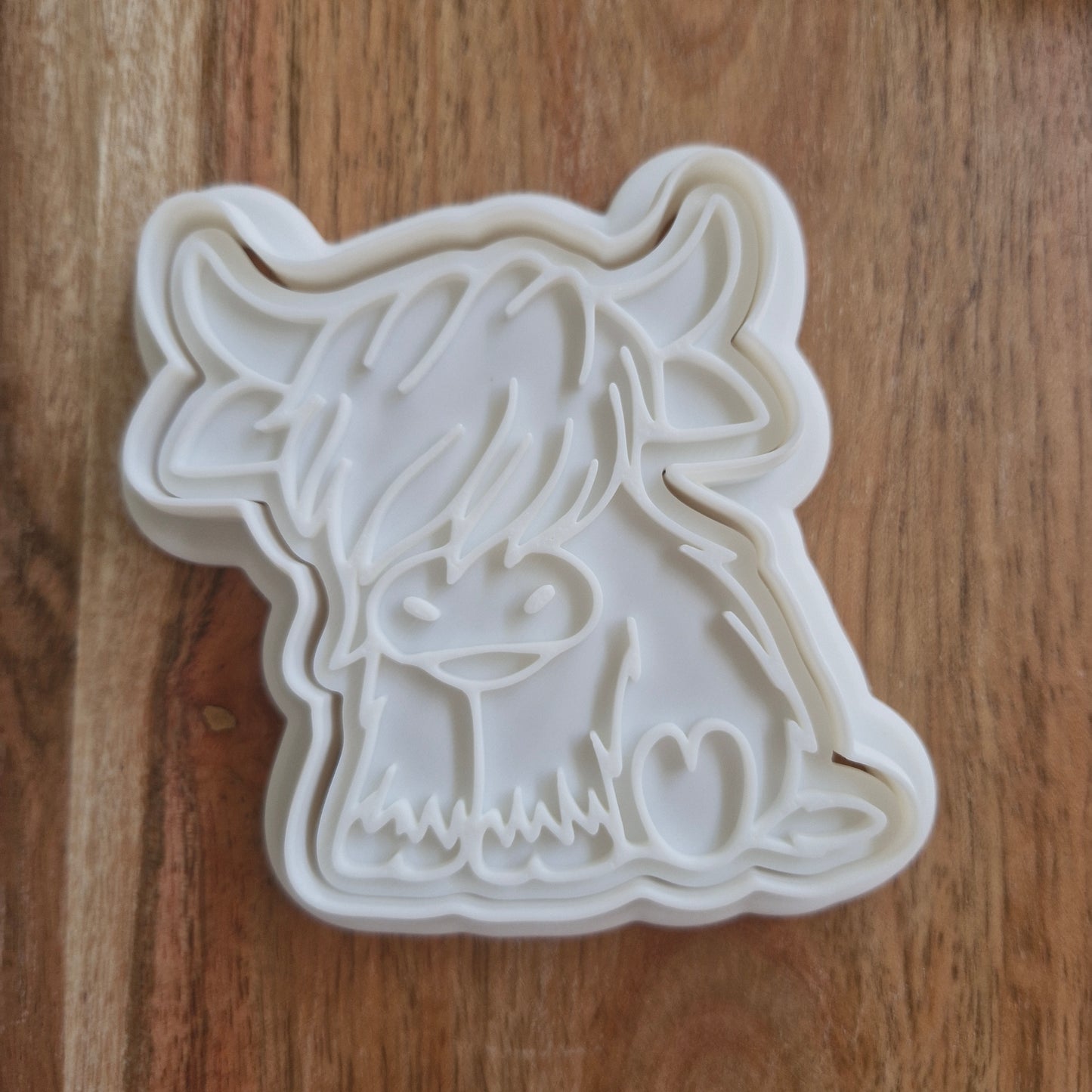 Sale Highland Cow Cookie Cutter and Stamp