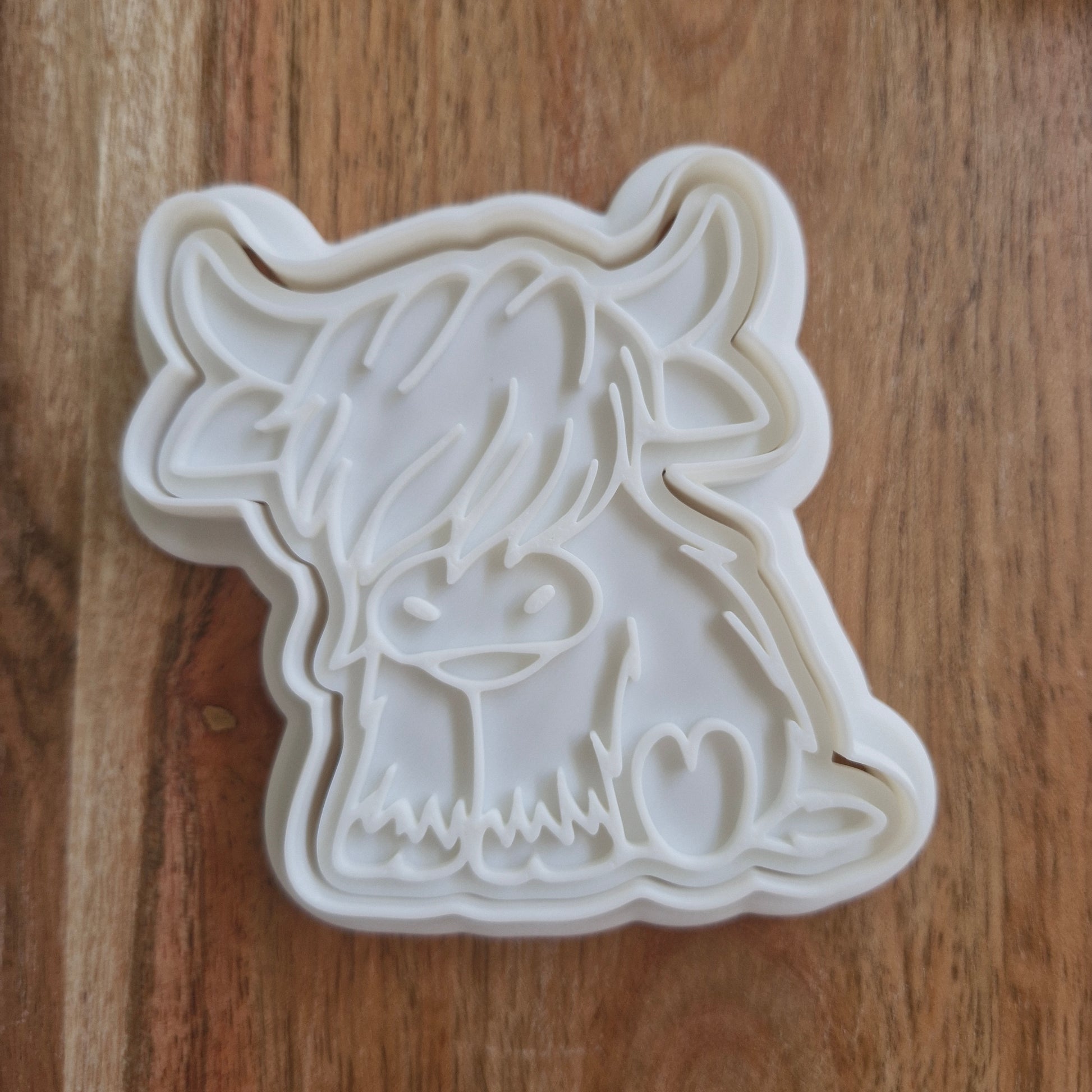 Sale Highland Cow Cookie Cutter and Stamp