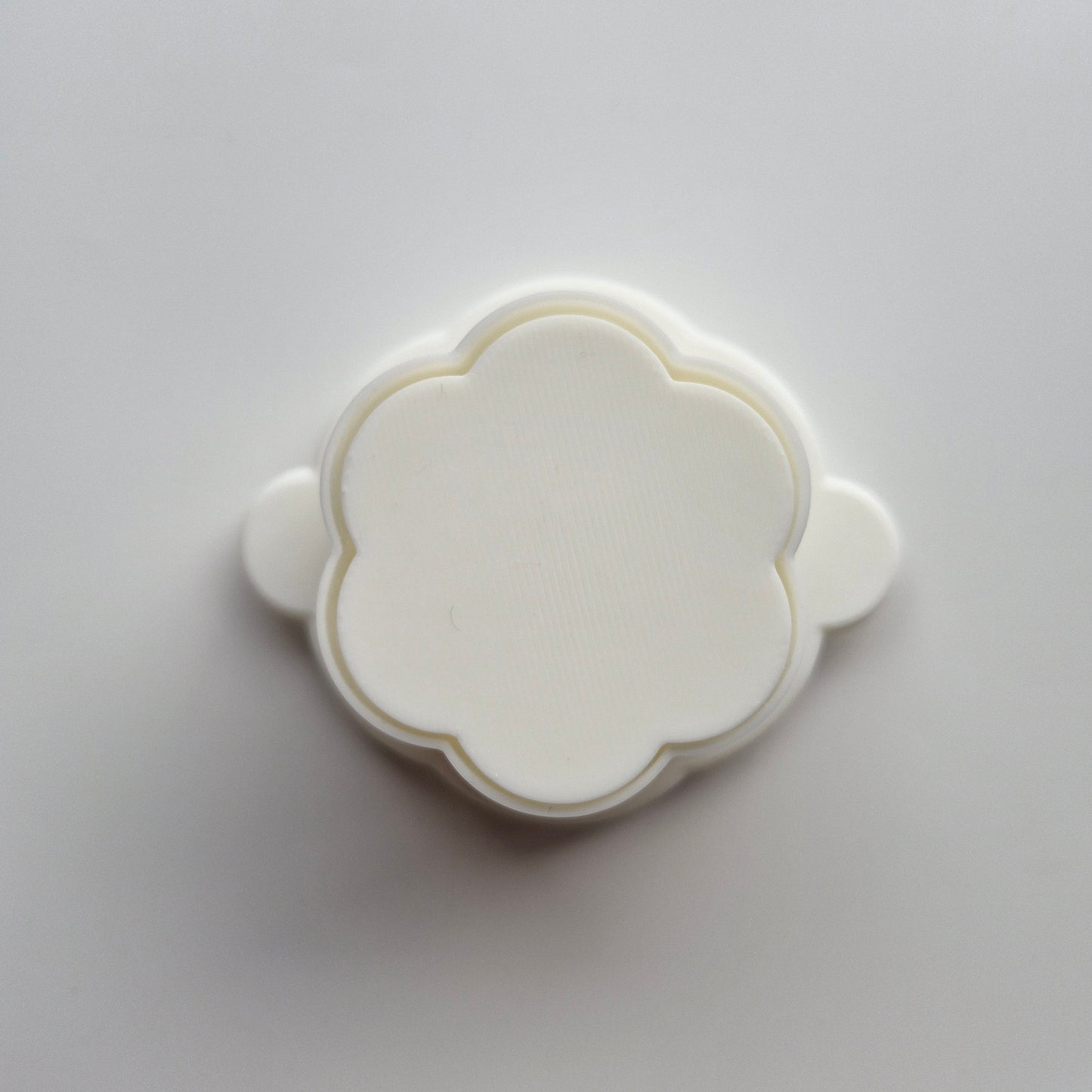 Basic Daisy Cake Pop Mould and Mini Cookie Cutter and Stamp