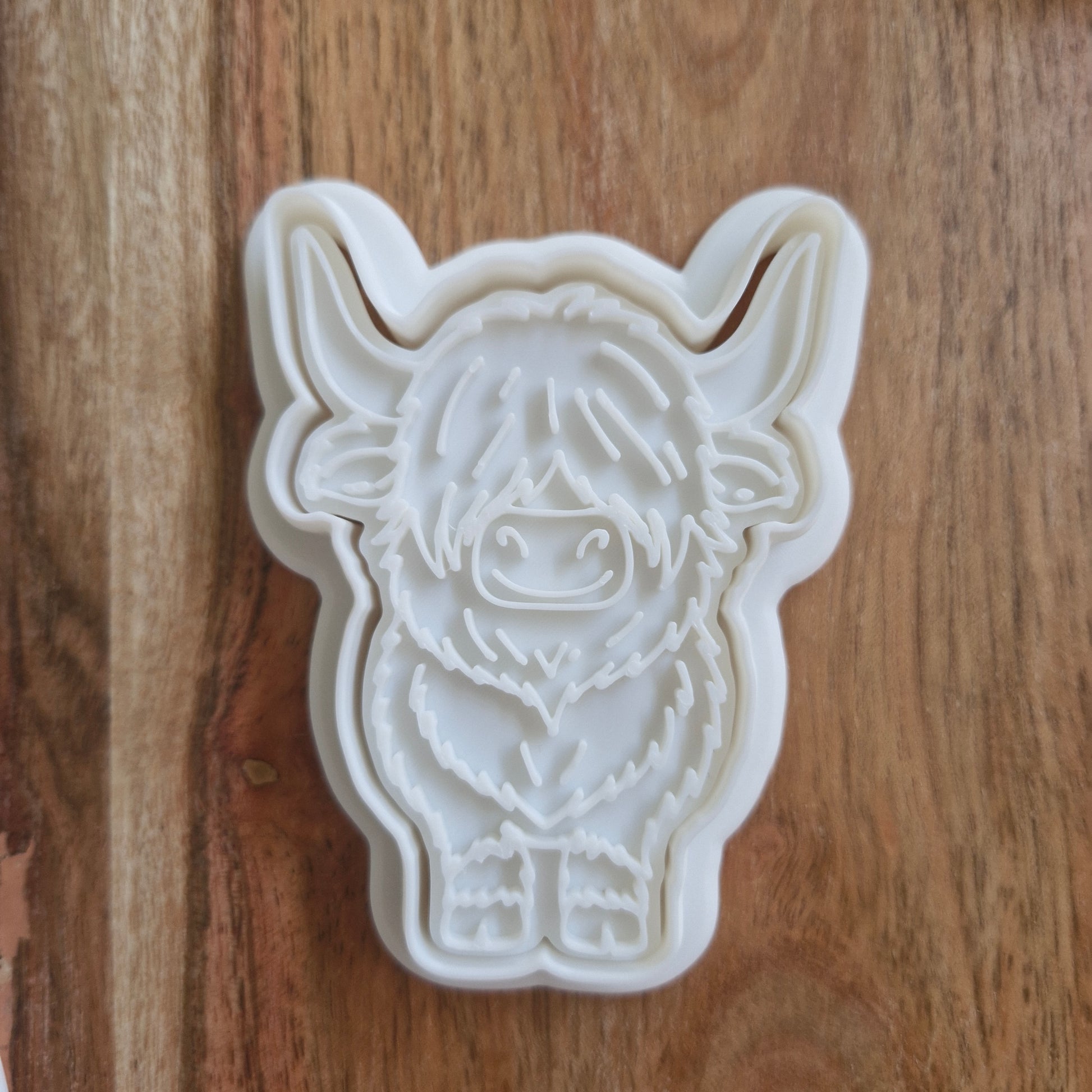 Sale Highland Cow Cookie Cutter and Stamp
