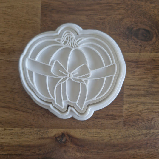 Sale Coquette Pumpkin with Bow Cookie Cutter and Stamp