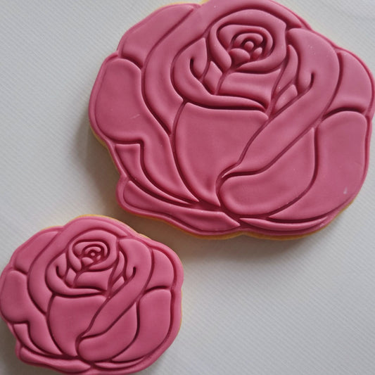 rose flower cookie cutter and stamp sugar cookie in small and big size in red, on white background