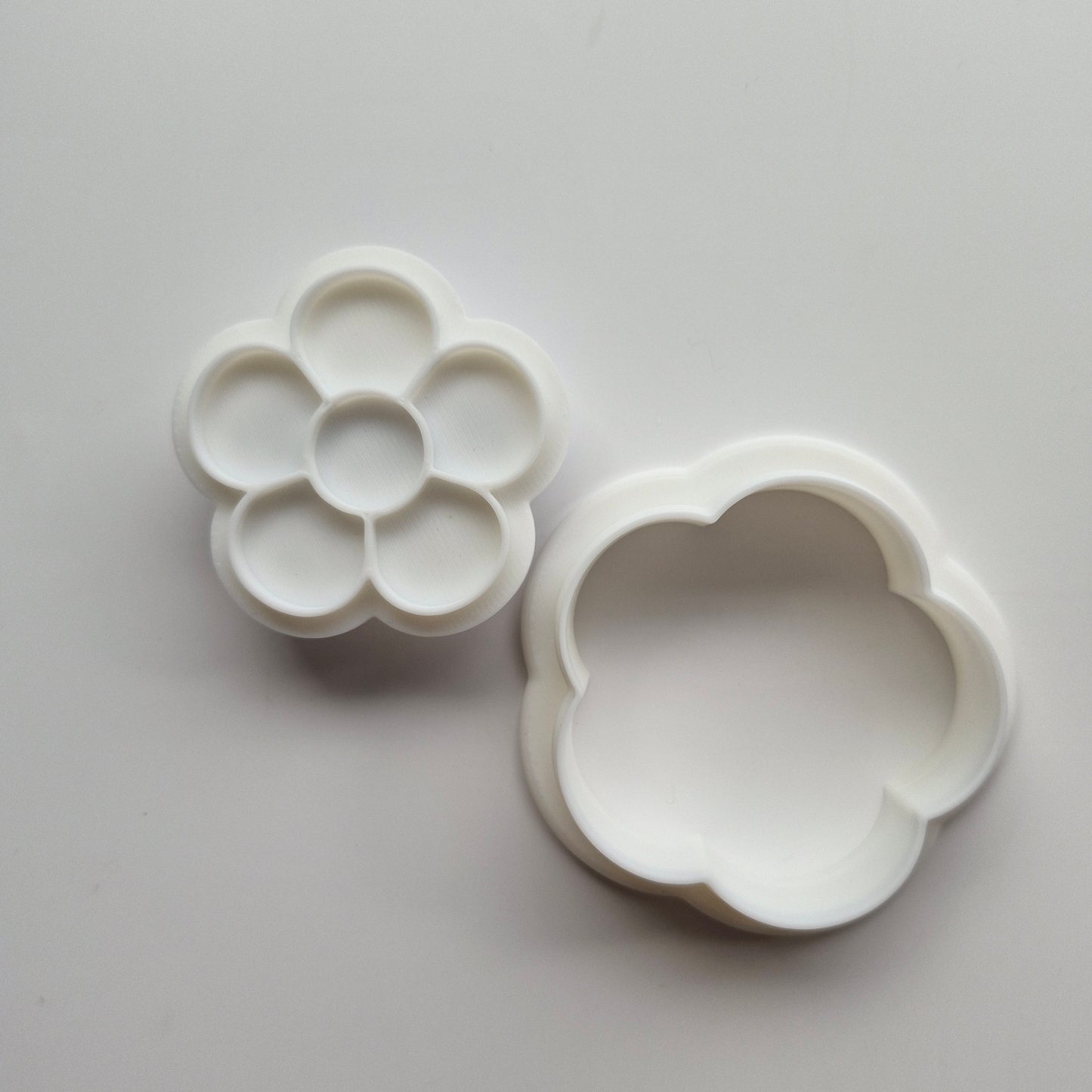 Daisy Cake Pop Mould with Mini Cookie Cutter and Stamp