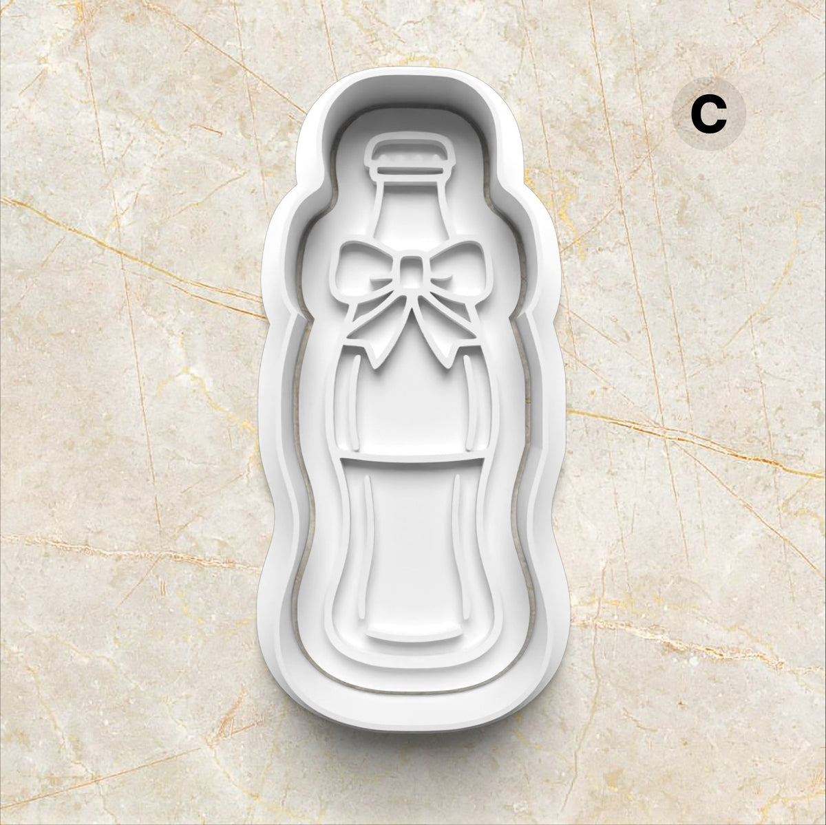 She's Ready To Pop Set Cookie Cutter and Stamp bottle