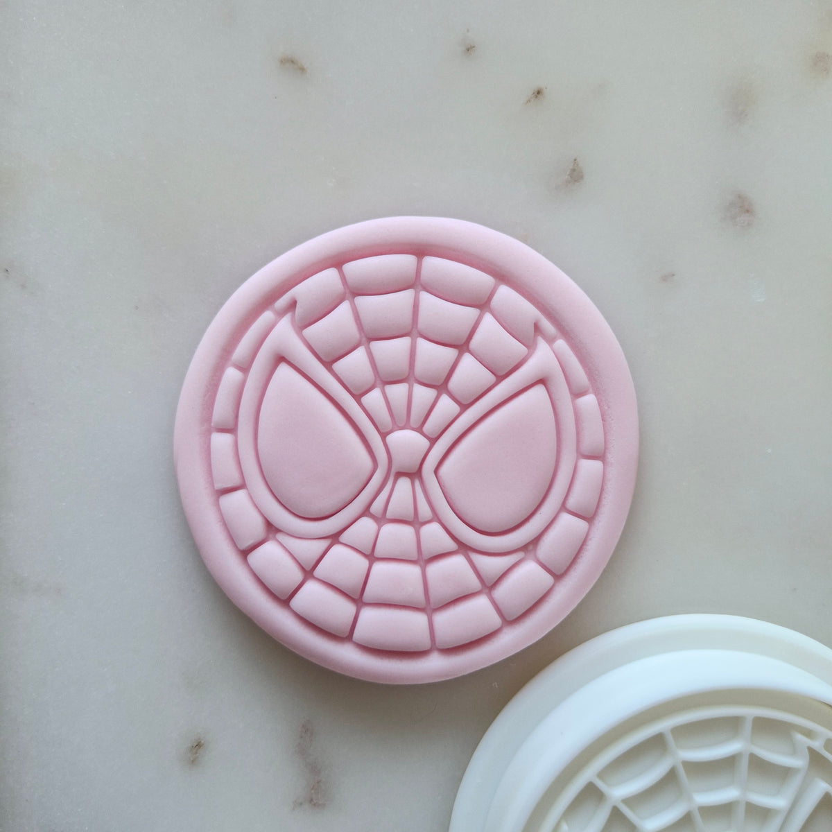 Spider Head Circle Cookie Cutter and Stamp zoomed in