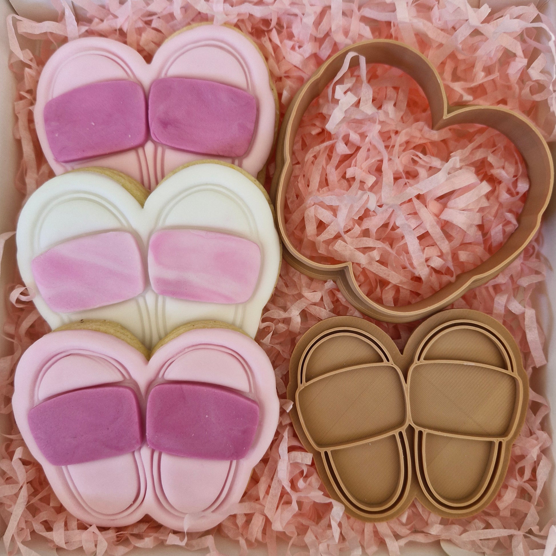 Spa Day Set Cookie Cutter and Emboss Stamp - Baking Tool, slippers in gift box