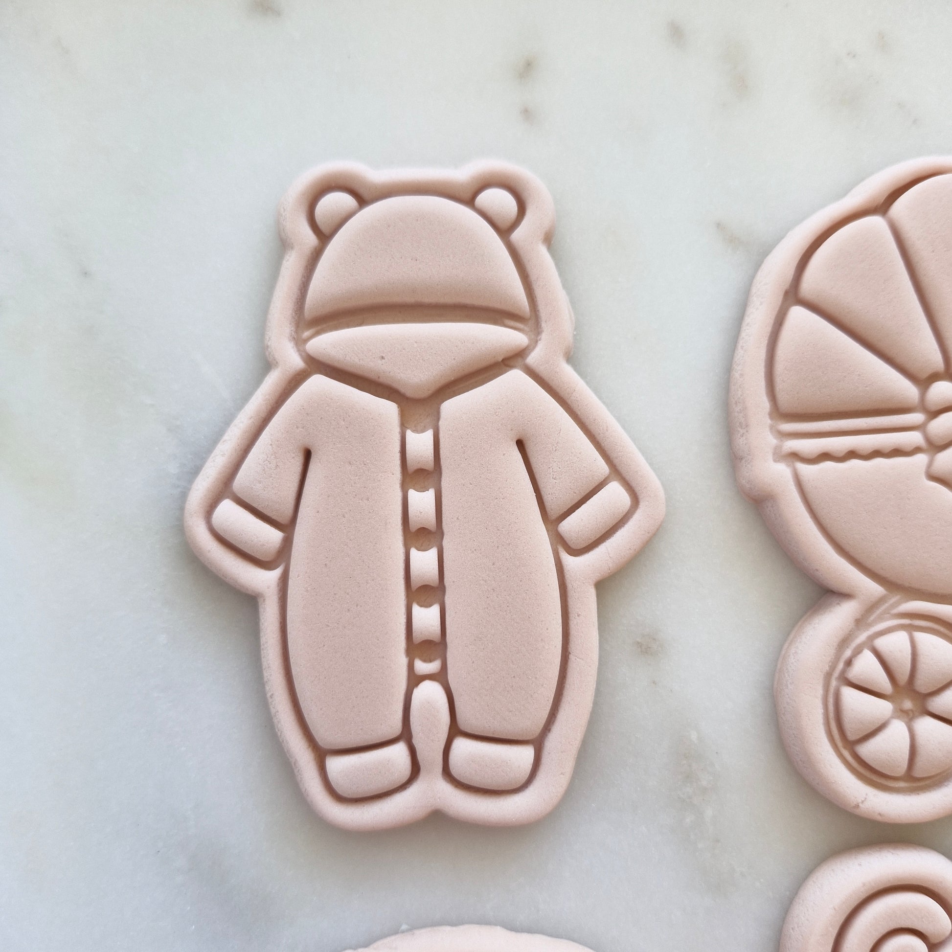 We Can Bearly Wait Set Cookie Cutter and Stamp bear onesie
