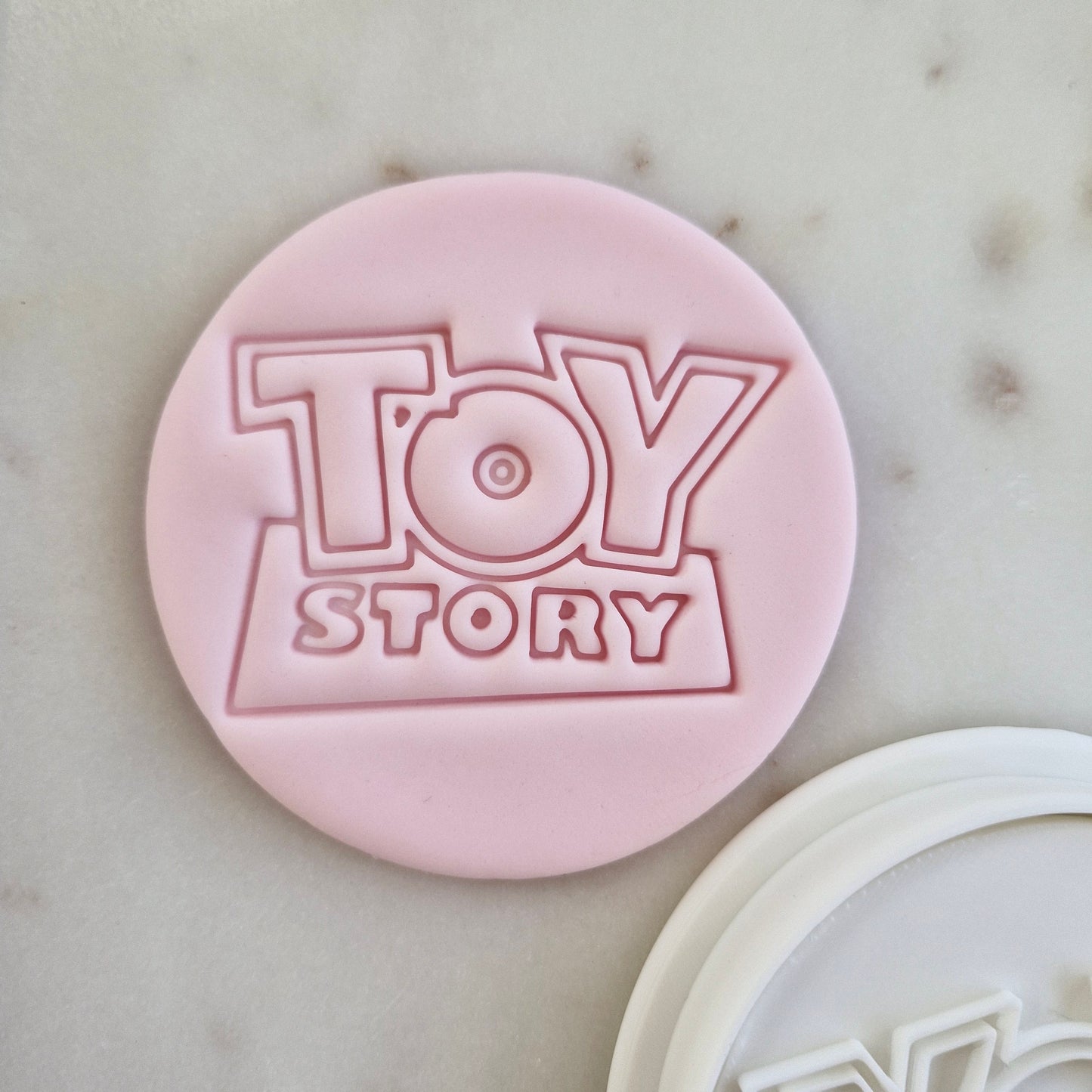 Story of Toys Circle Cookie Cutter and Stamp CIRCLE