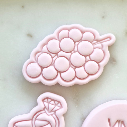 Vino Before Vows Set Cookie Cutter and Stamp grapes Grapes Cookie Cutter and Stamp zoomed in