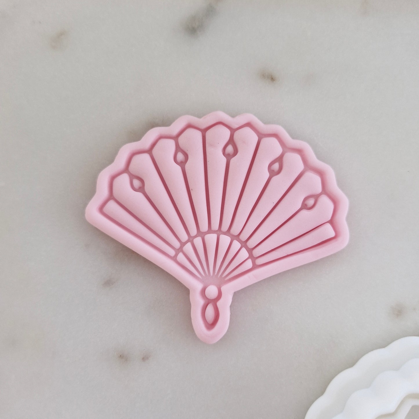 Folding Fan VS2 Cookie Cutter and Stamp zoomed in