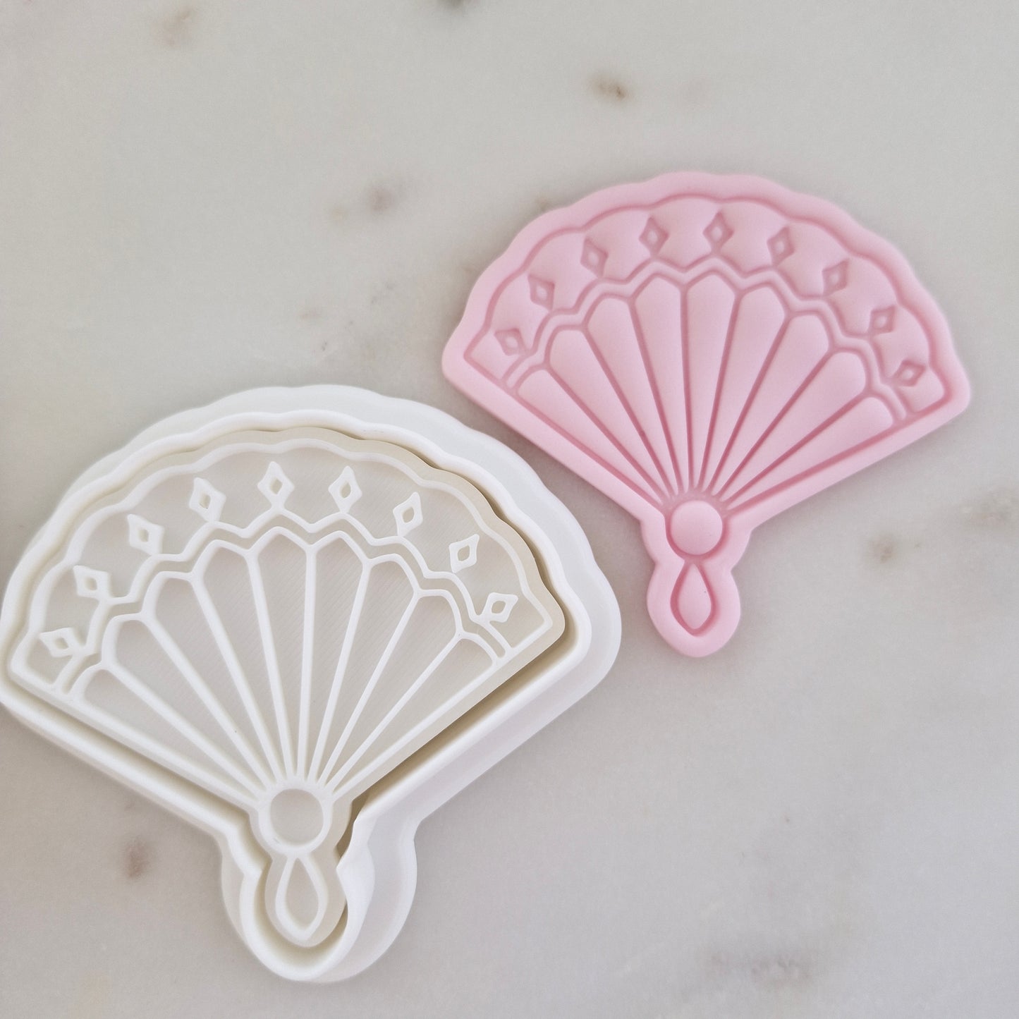 Folding Fan VS3 Cookie Cutter and Stamp zoomed in